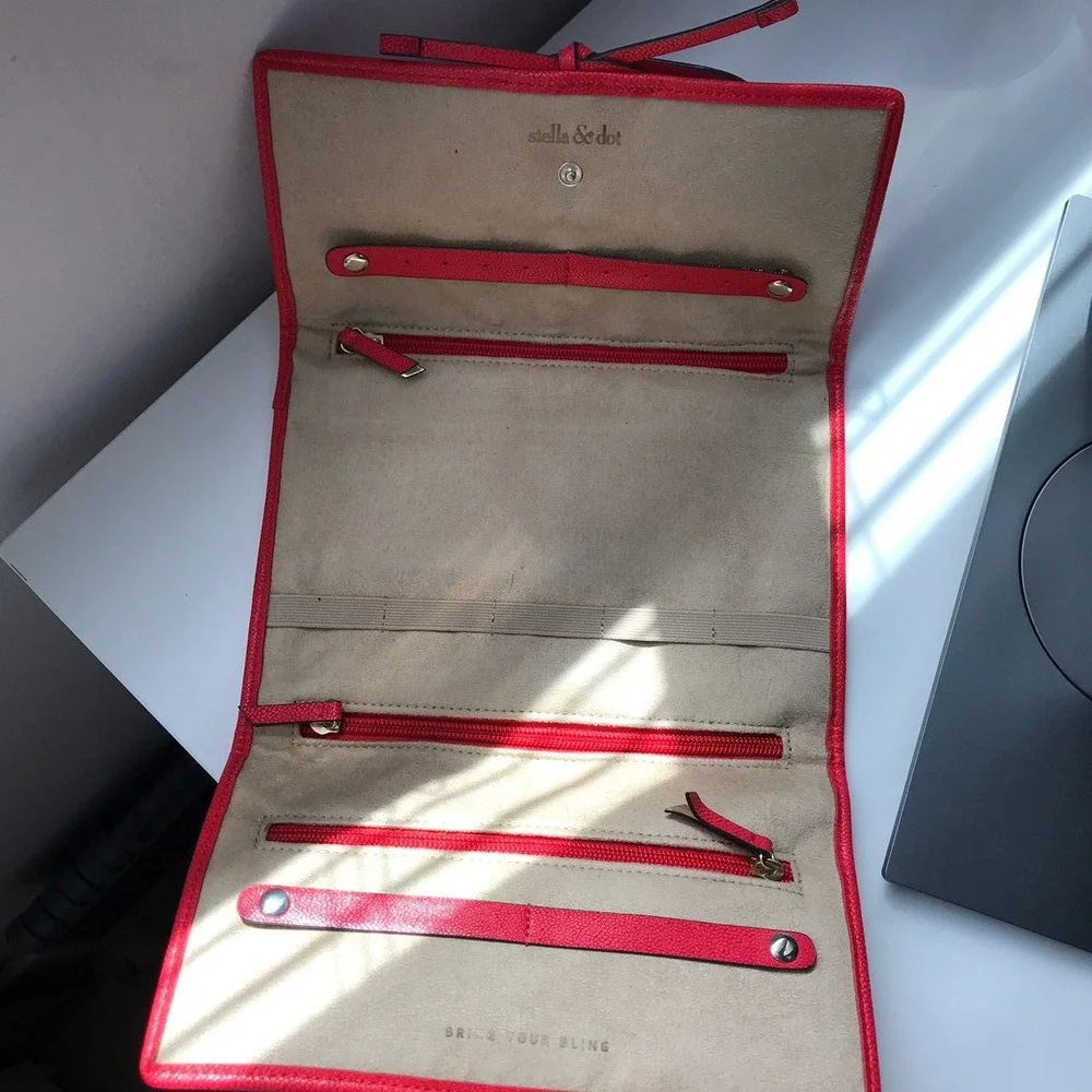 Stella‎ & Dot Travel Jewelry Case